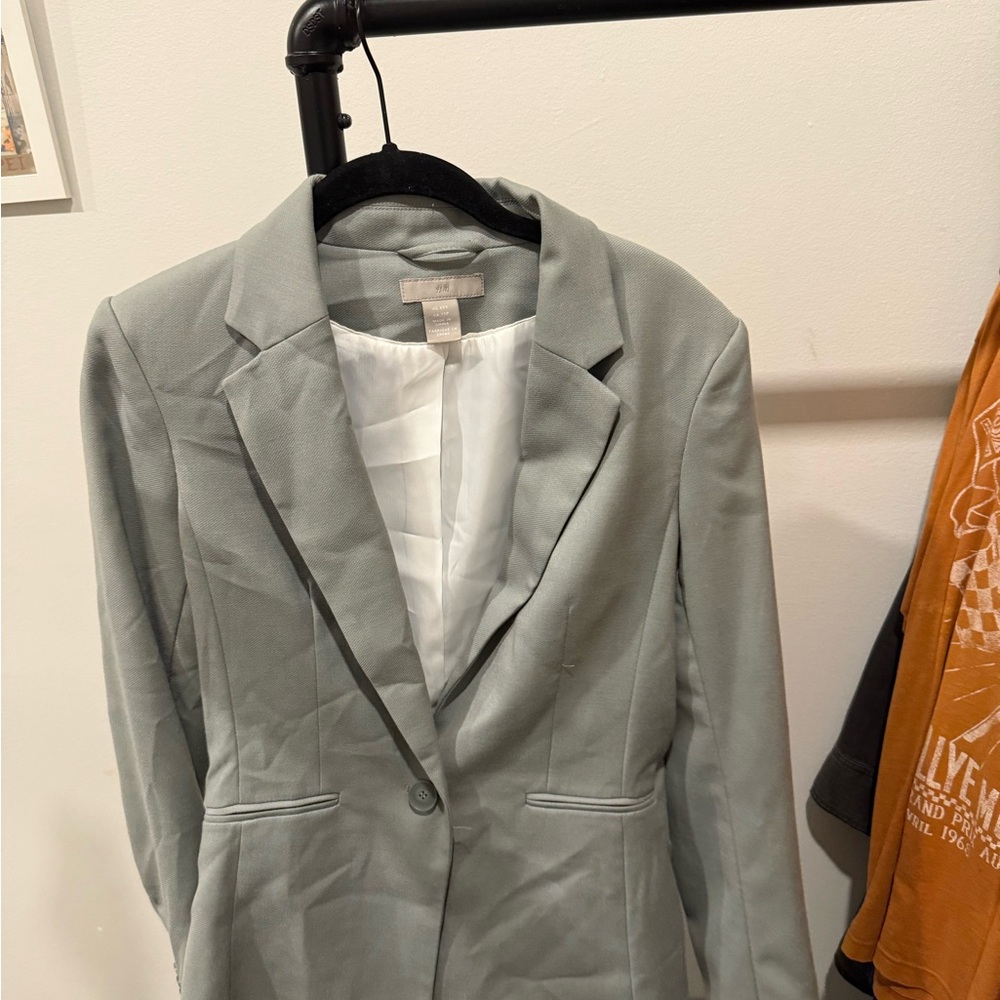 H&M Gray Blazer Tailored Fit Notched Lapels